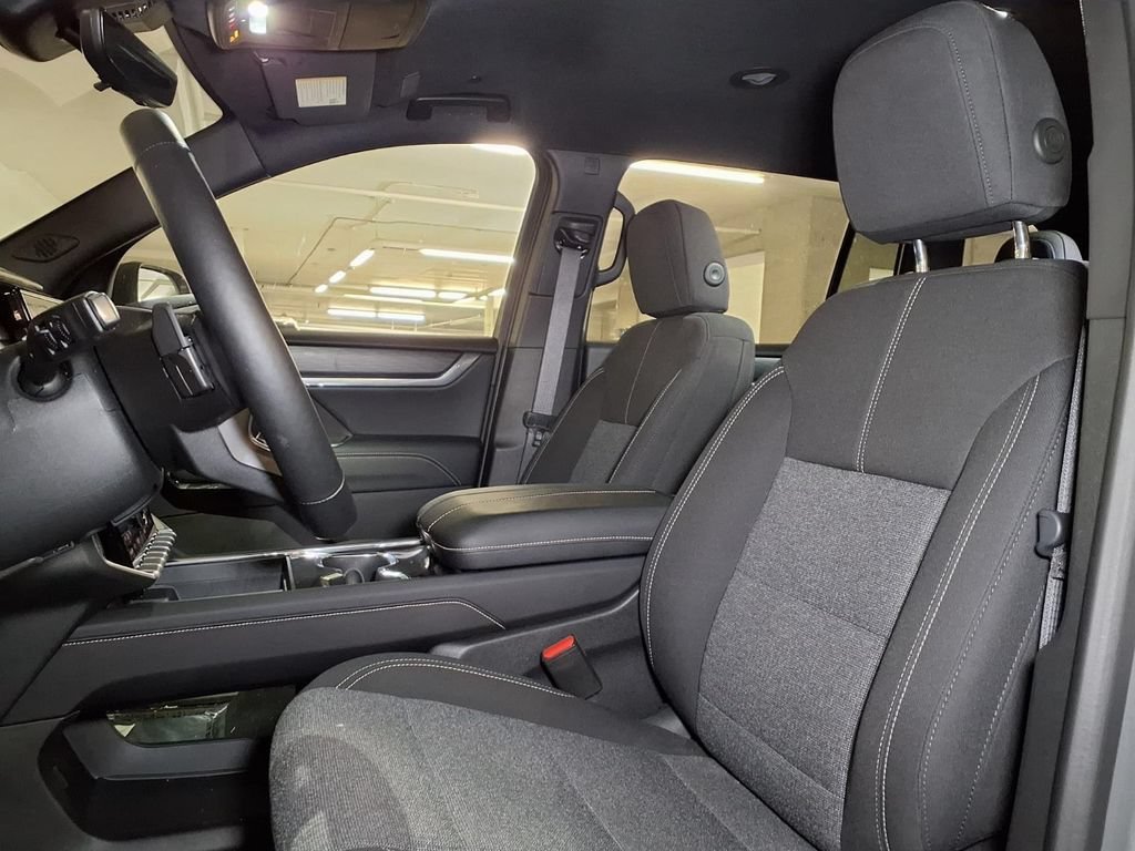 2026 GMC Acadia Elevation - Photo 11