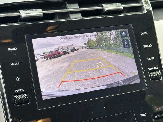 Used 2024 Black Hyundai SEL image 19