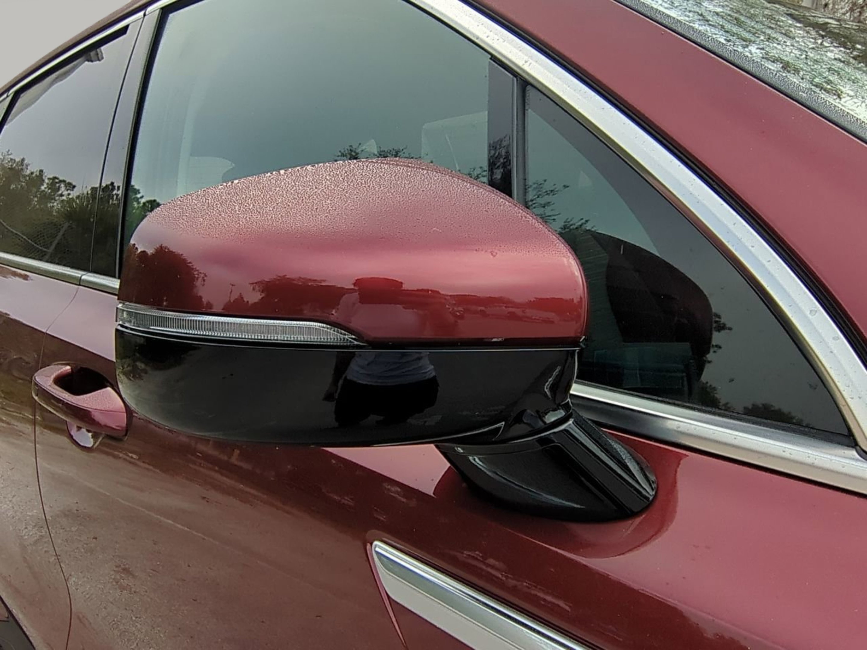 Certified Used 2025 Dawning Red Kia LX image 26