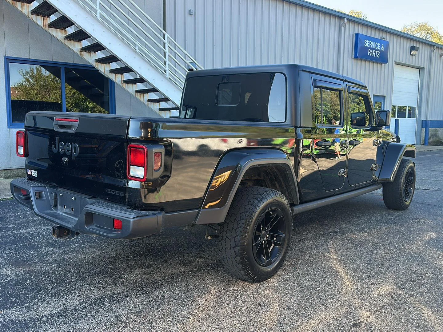 Used 2021 Black Clearcoat Jeep Sport S image 5
