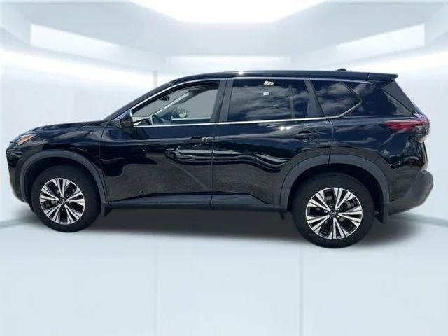 Used 2022 Black Nissan SV image 10