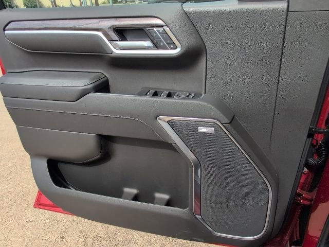 2026 Chevrolet Silverado 1500 LTZ - Photo 14