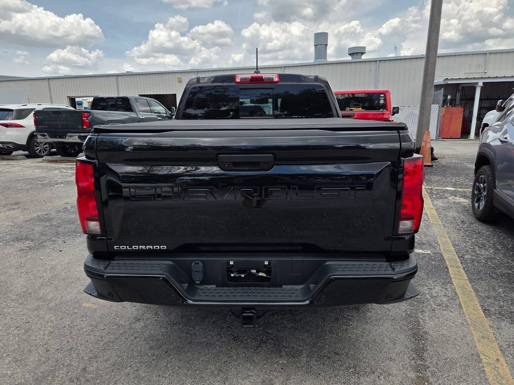 Used 2023 Black Chevrolet Z71 image 7