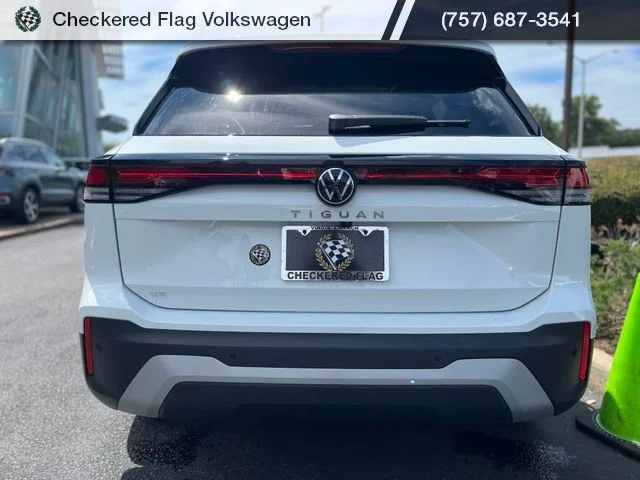 New 2026 White Volkswagen 2.0T SE image 10