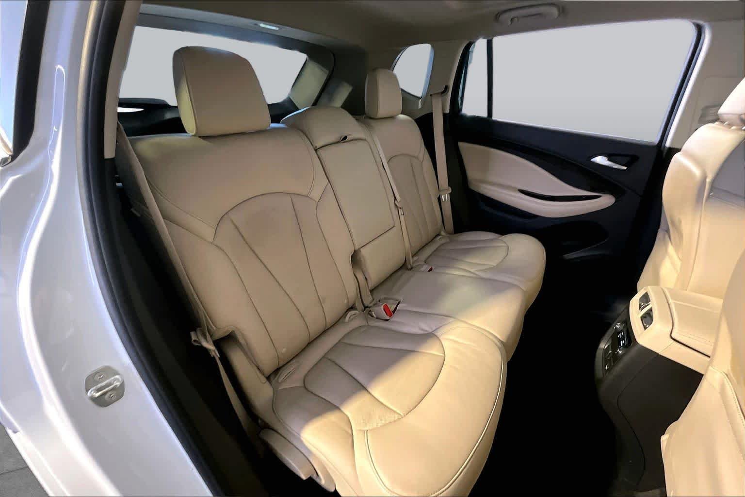 Used 2019 Summit White Buick Premium II image 20