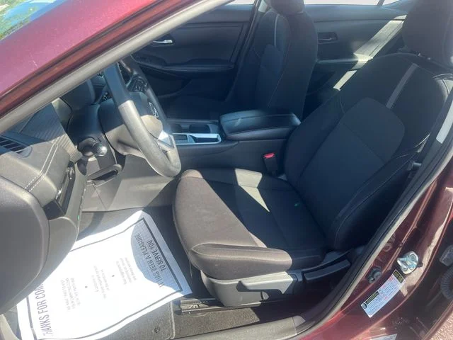 Used 2024 Rosewood Nissan SV image 9
