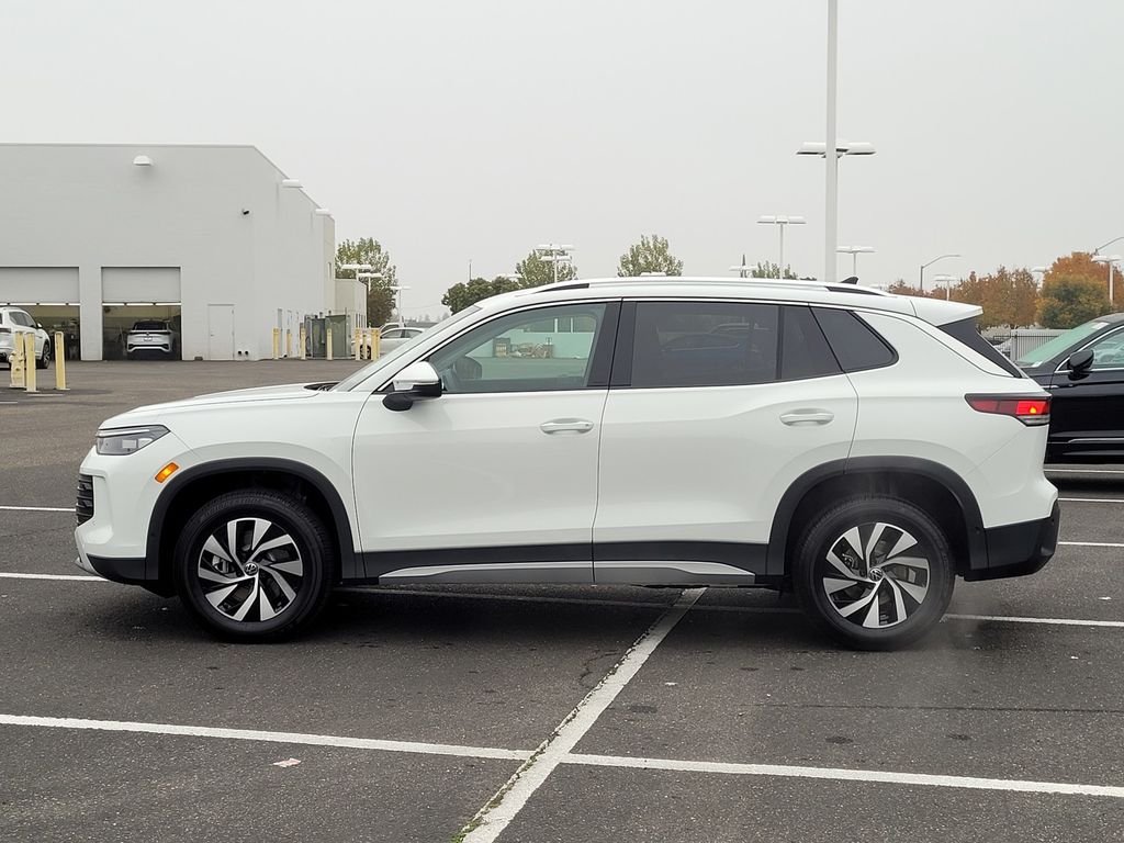 New 2026 White/off-white Volkswagen 2.0T S image 8