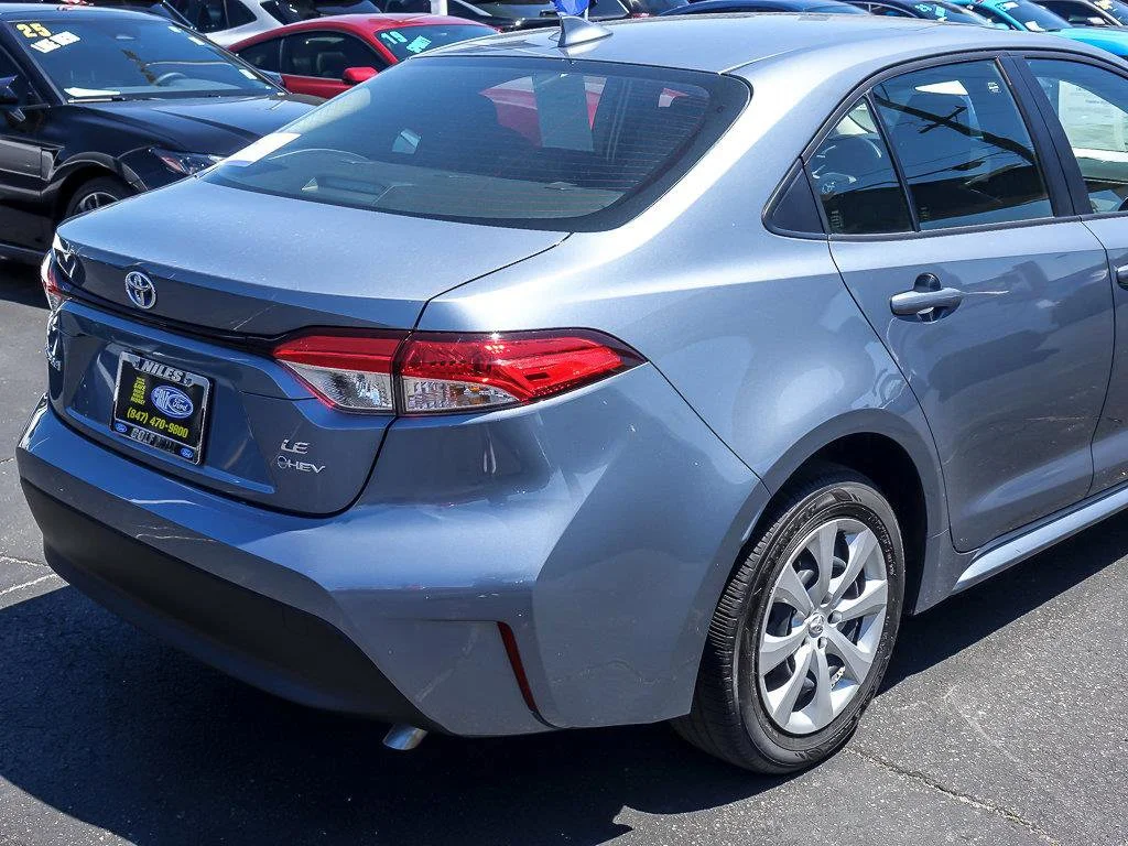 Used 2025 Celestite Toyota LE image 8