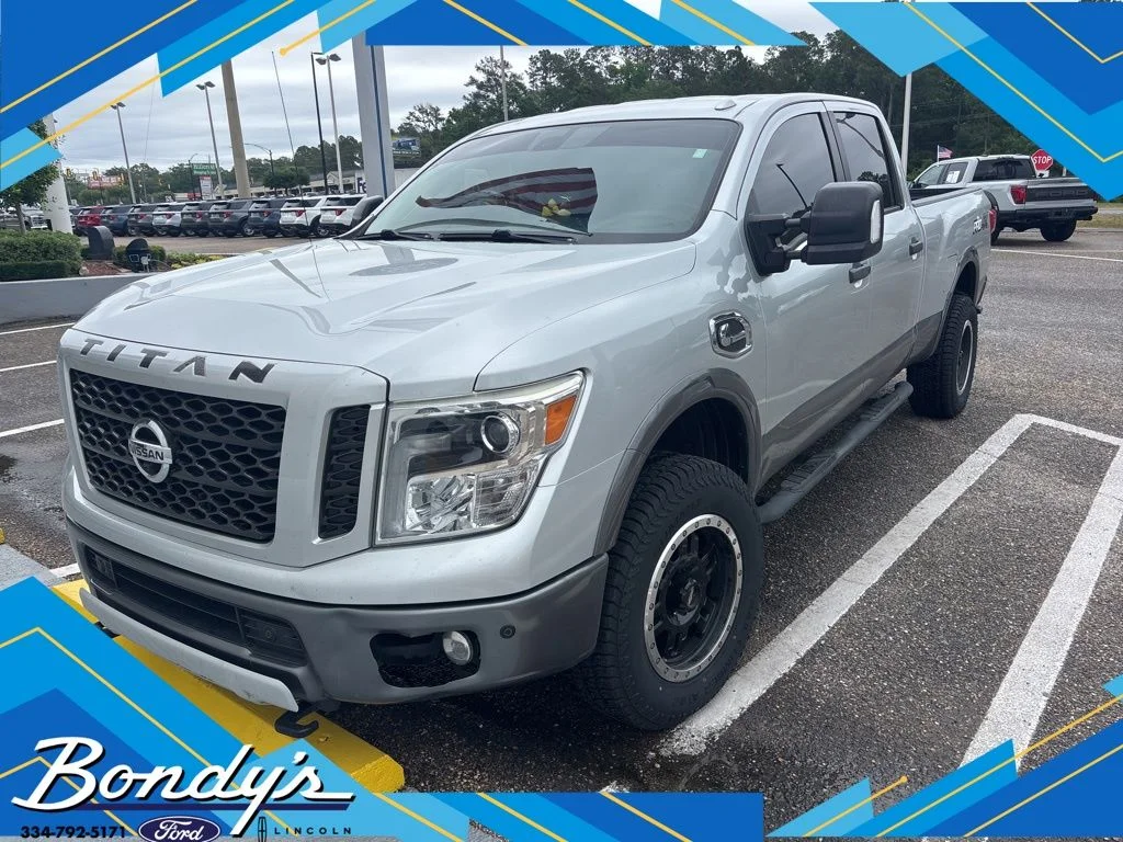 2019 Nissan Titan XD Pro-4X Diesel Crew Cab 4x4 SWB's photo