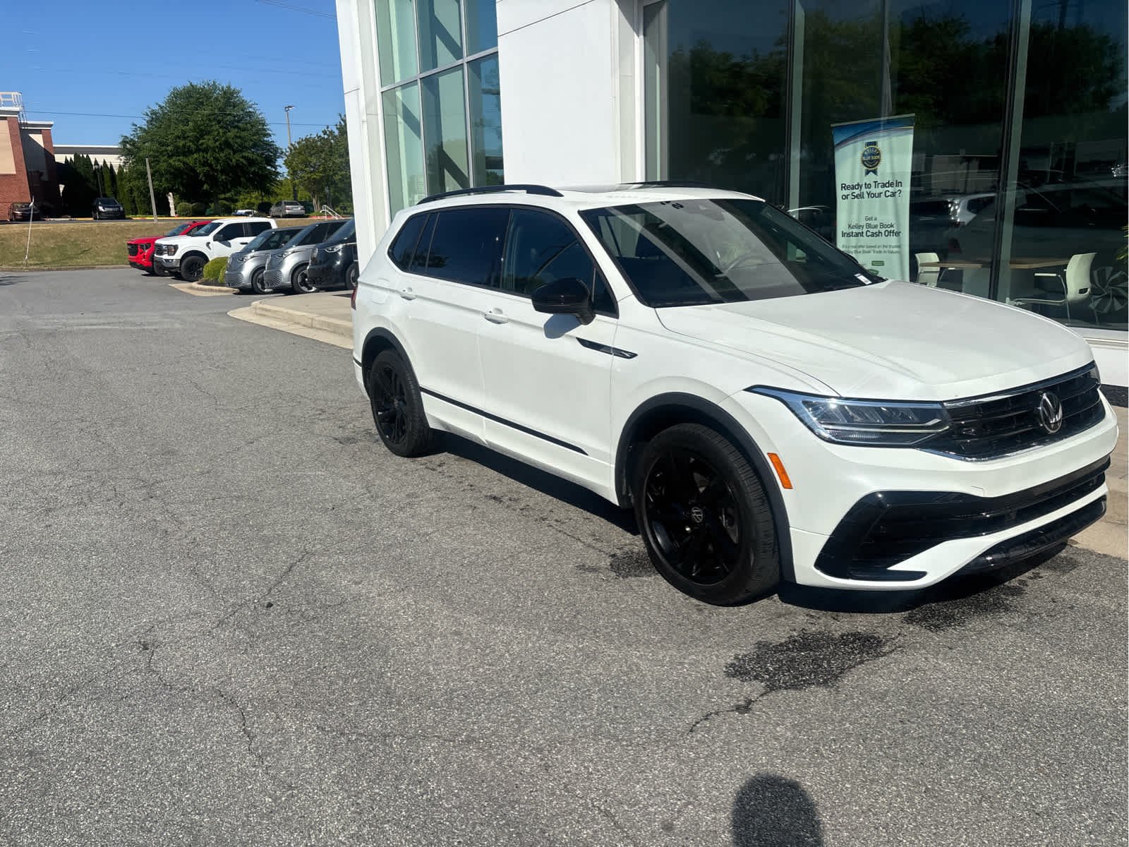 3VVCB7AX2RM046100