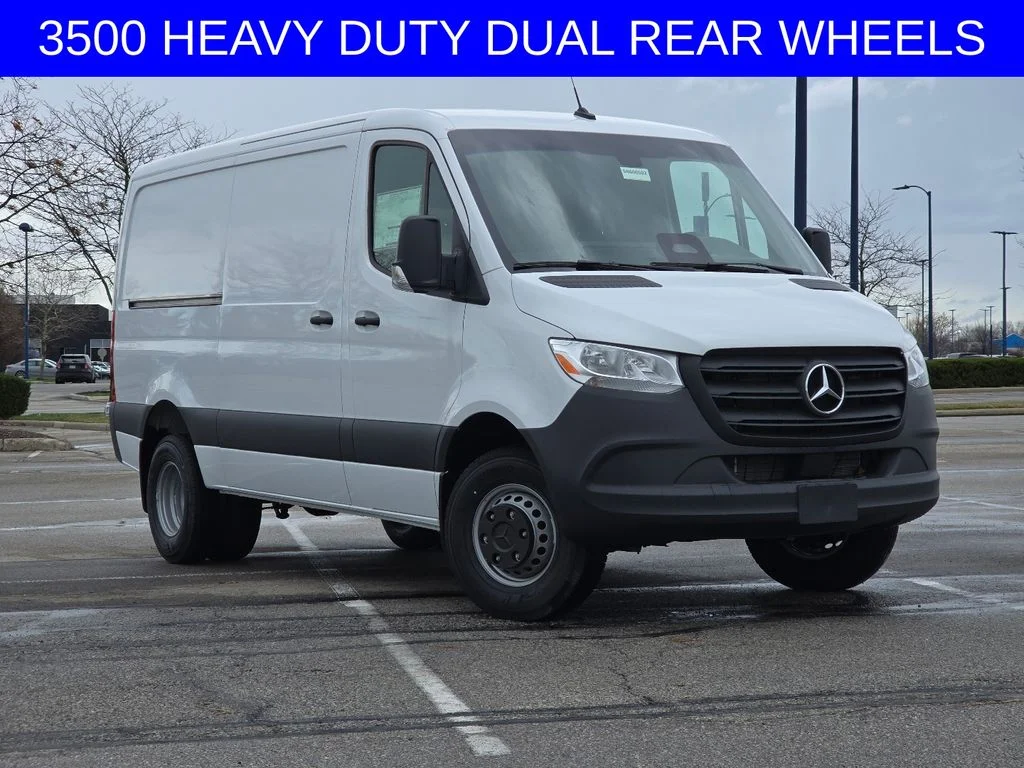 New 2026 Arctic White Mercedes-Benz Cargo 144 WB image 2