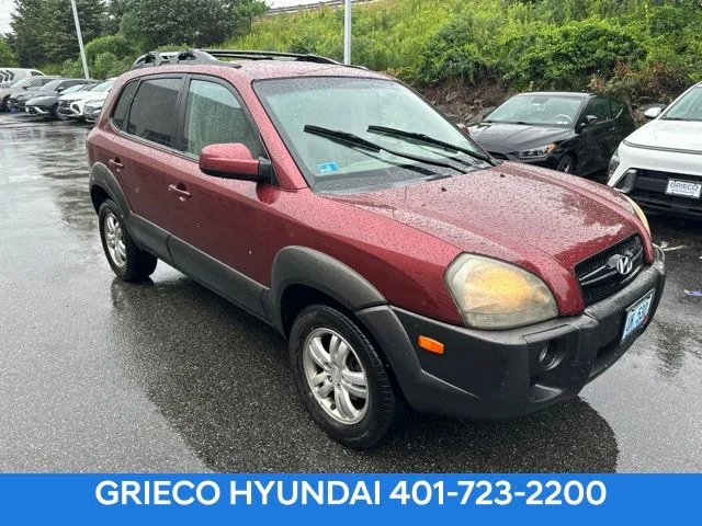 Used 2007 Red Hyundai SE image 1