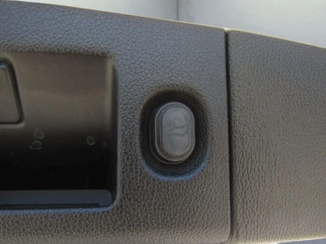 Used 2019 Pearl Chevrolet Premier image 14