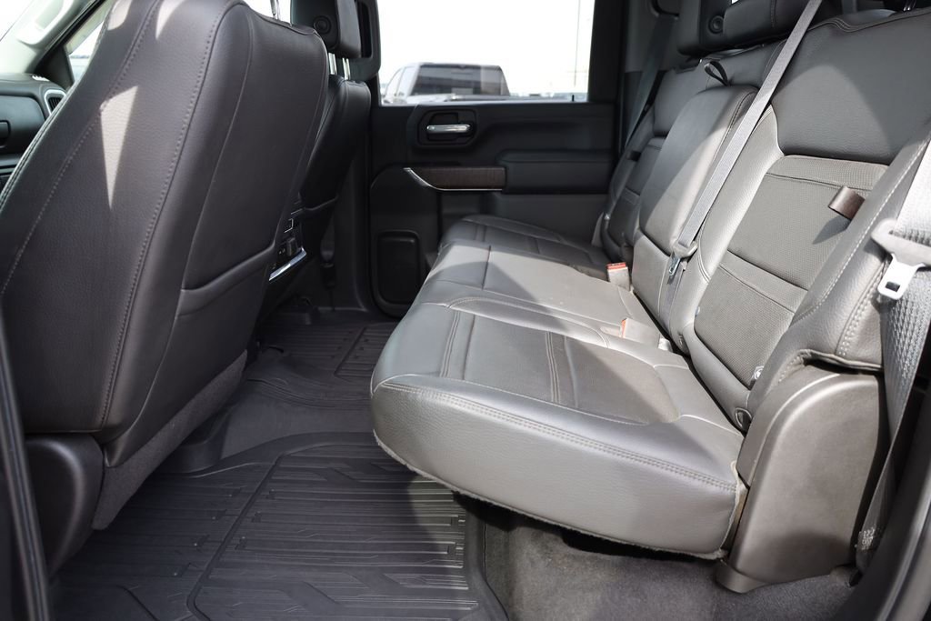 Used 2022 Onyx Black GMC Denali image 17