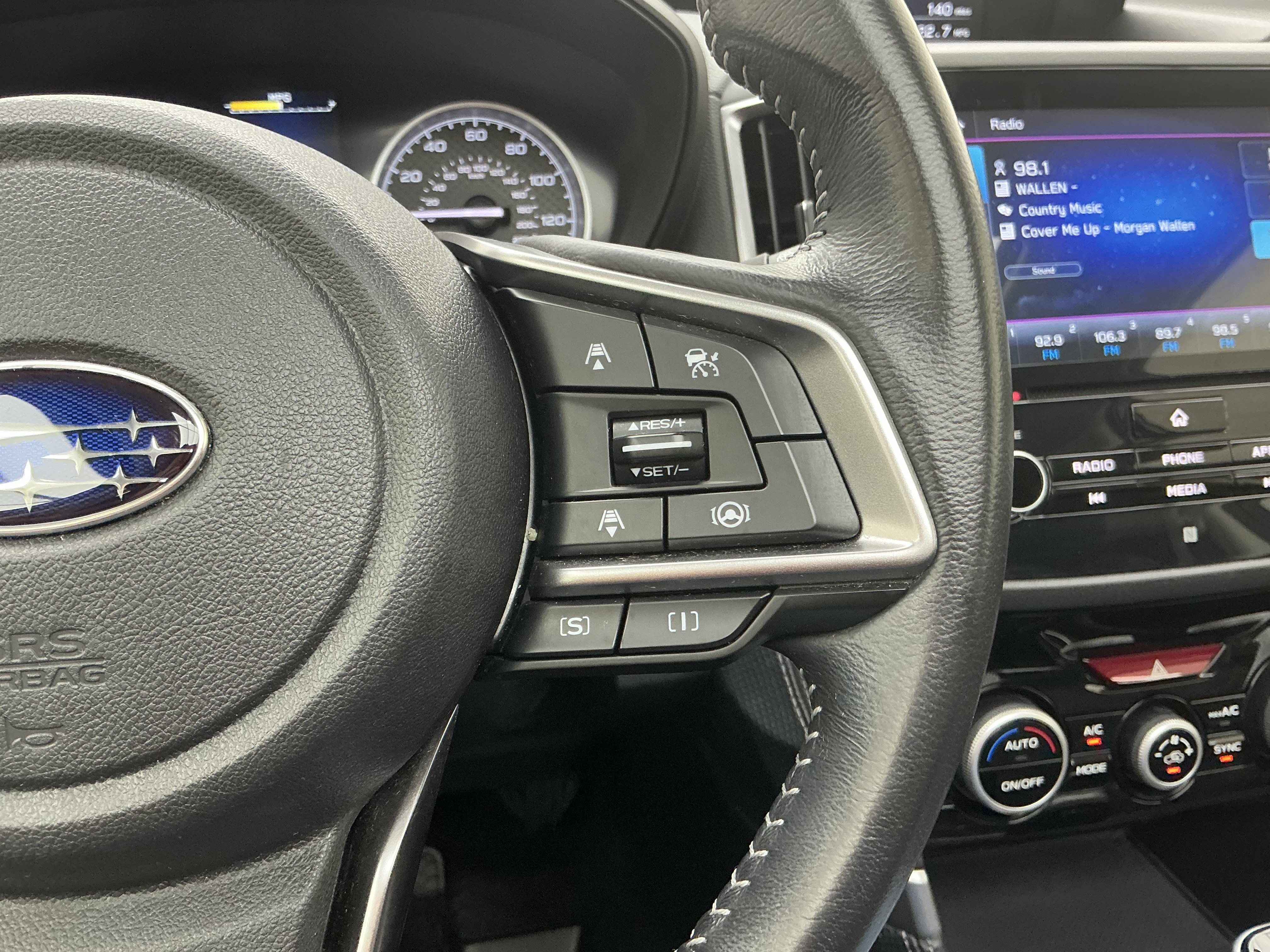 2022 Subaru Forester Limited - Photo 10