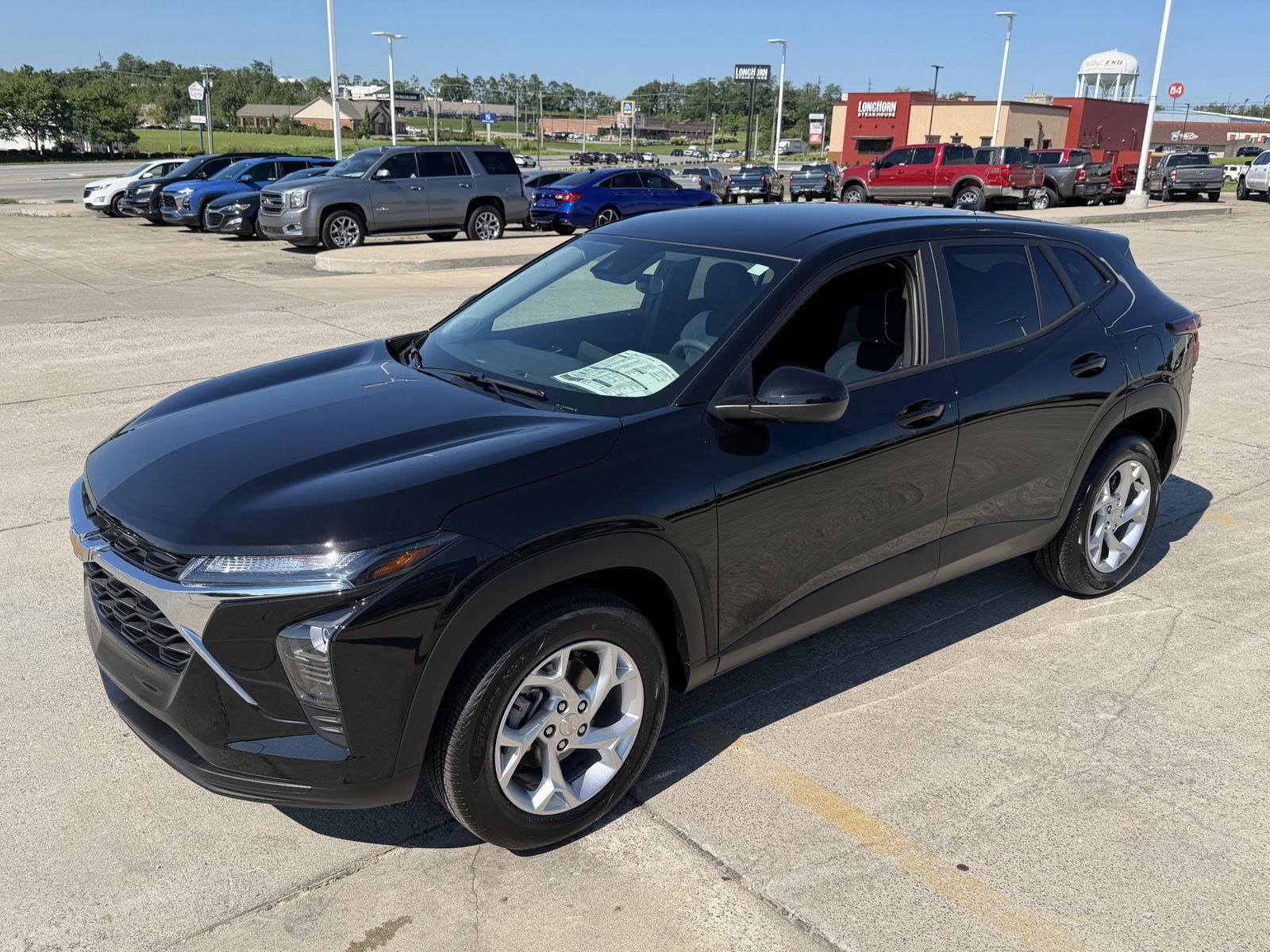2026 Chevrolet Trax LS - Photo 34