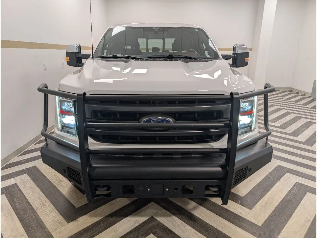 Used 2021 Oxford White Ford LARIAT image 26