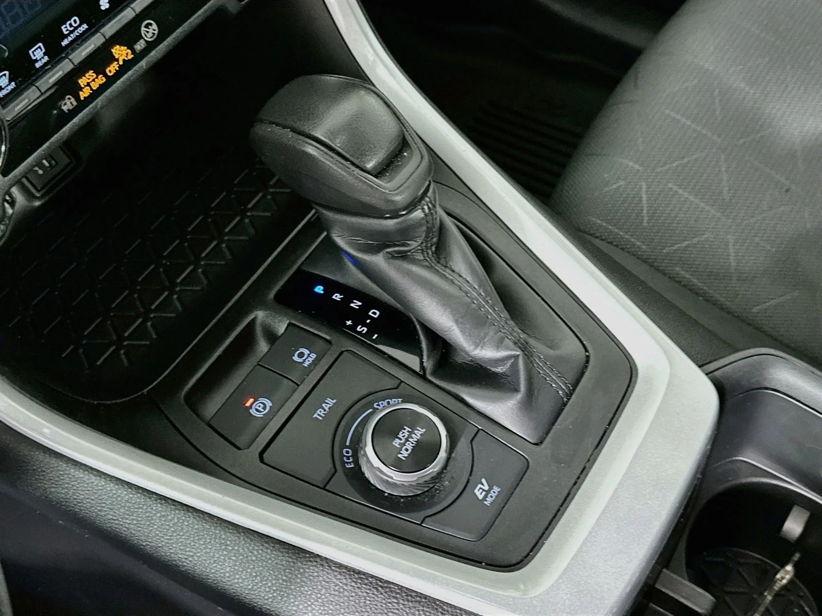 Certified Used 2024 White Toyota XLE image 17