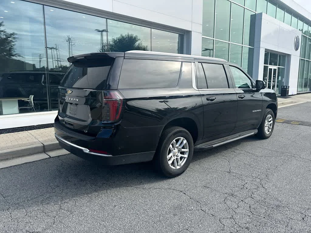 Used 2025 Black Chevrolet LT image 14