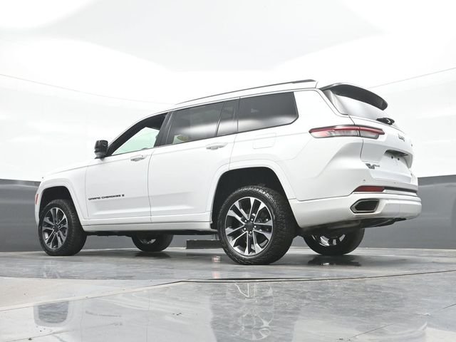 Used 2023 White Jeep Overland image 19