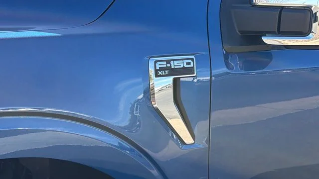 Used 2024 Blue Ford XLT image 11
