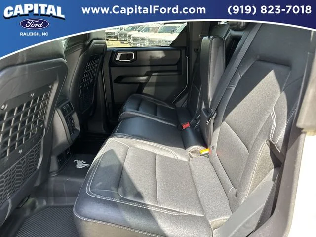 Used 2025 Beige Ford Badlands image 18