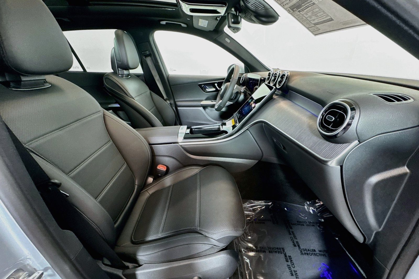 New 2026 Cirrus Silver Metallic Mercedes-Benz GLC 300 image 26