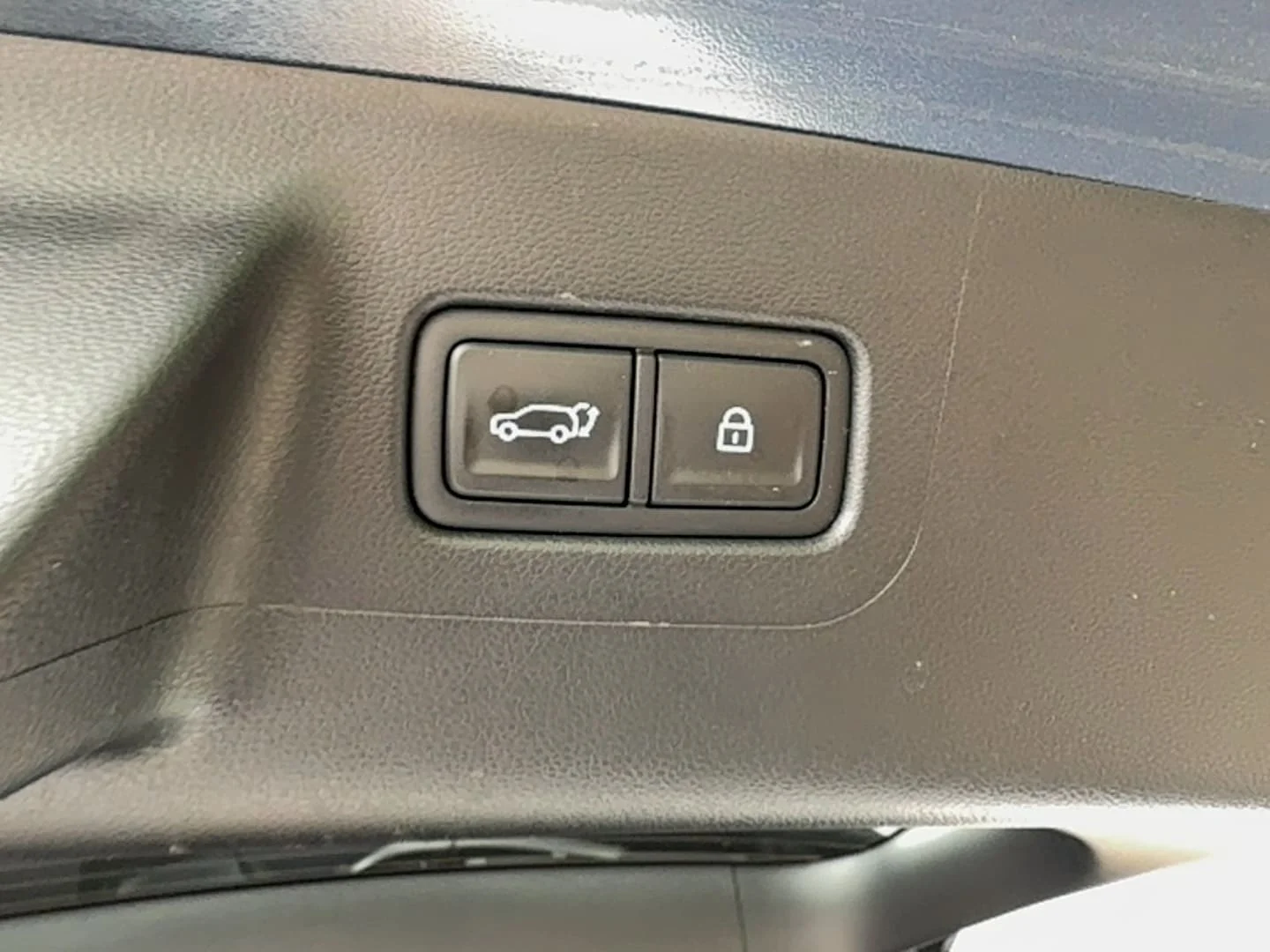 Used 2026 Atlantis Blue Hyundai SEL image 34