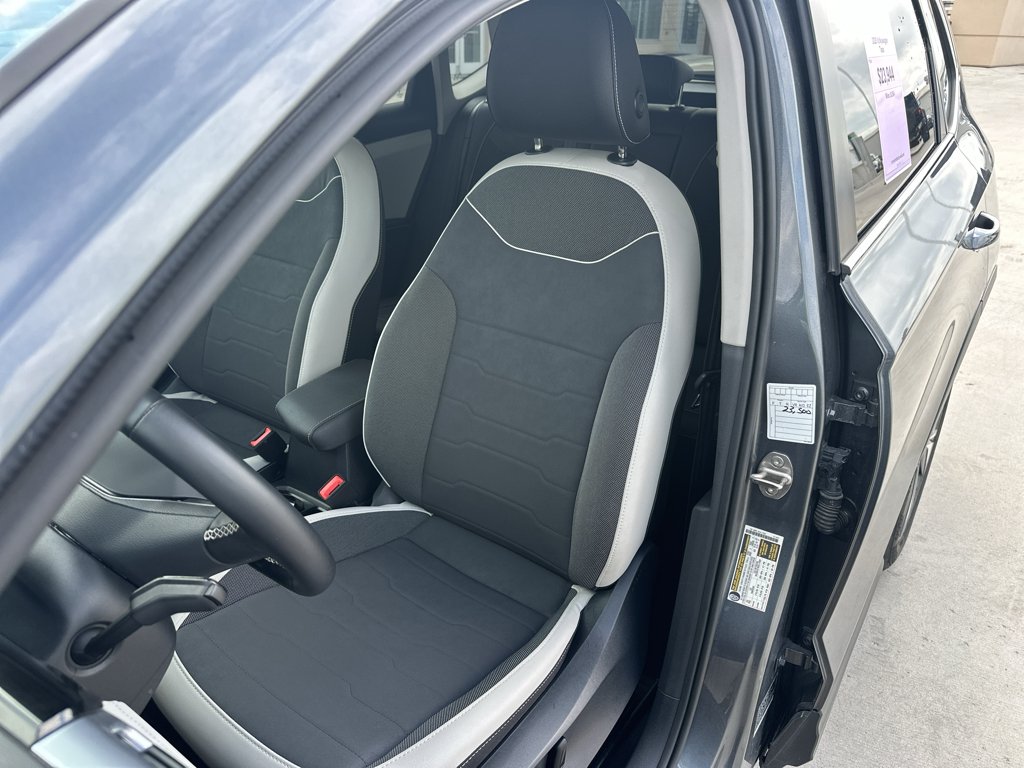 Used 2025 Pyrite Silver Metallic Volkswagen SE 4Motion image 26