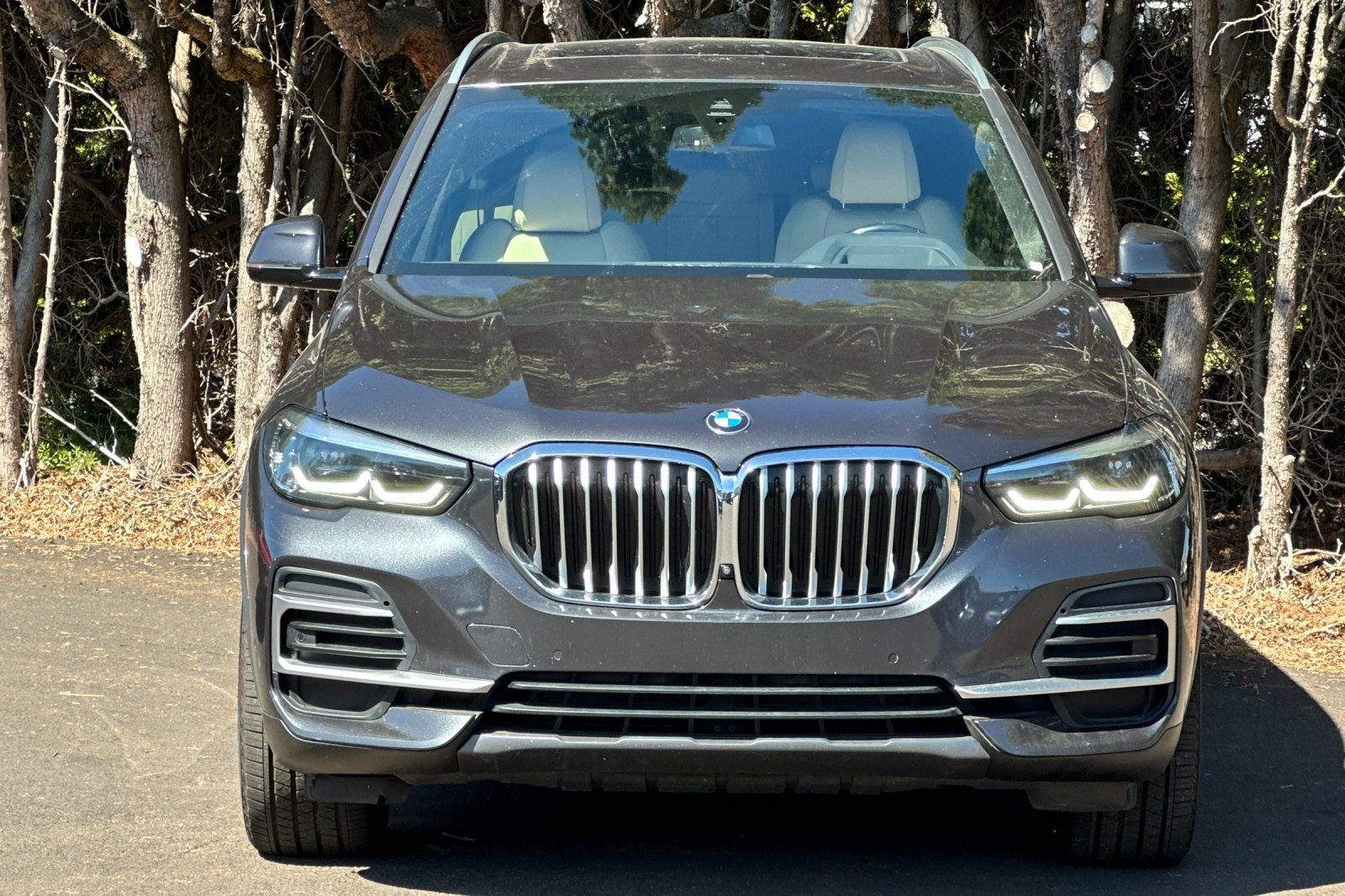 Used 2022 Gray BMW xDrive40i image 9