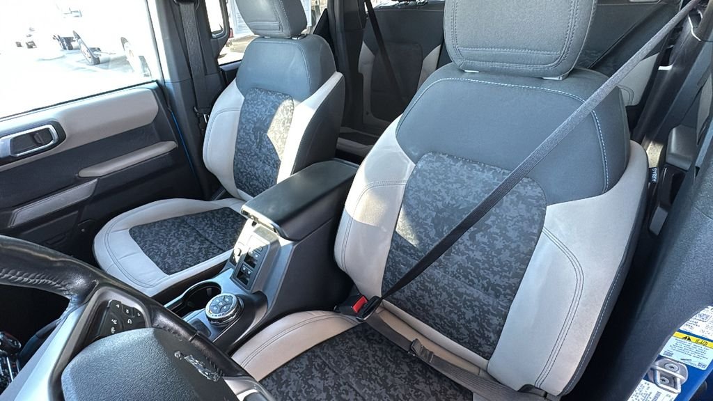 Used 2022 Blue Ford Wildtrak image 22