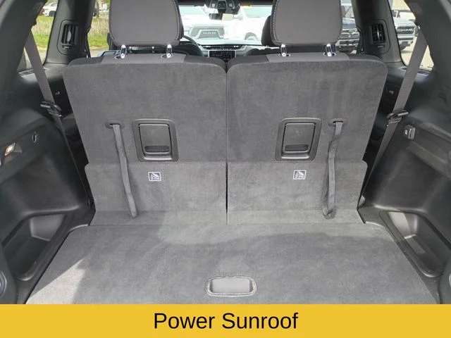 Used 2025 Black Jeep Laredo image 22