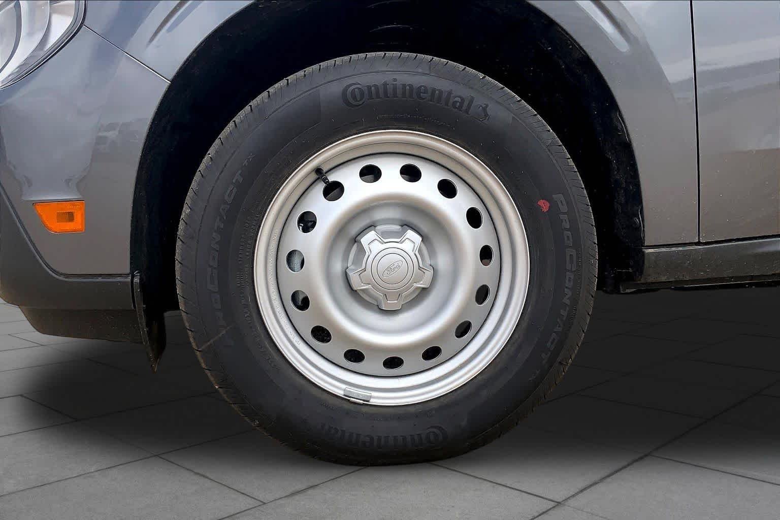 New 2026 Carbonized Gray Metallic Ford XL image 11