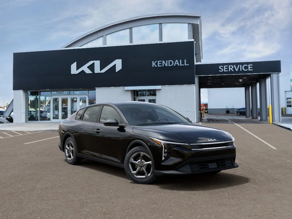 New 2026 Aurora Black Pearl Kia LXS image 8