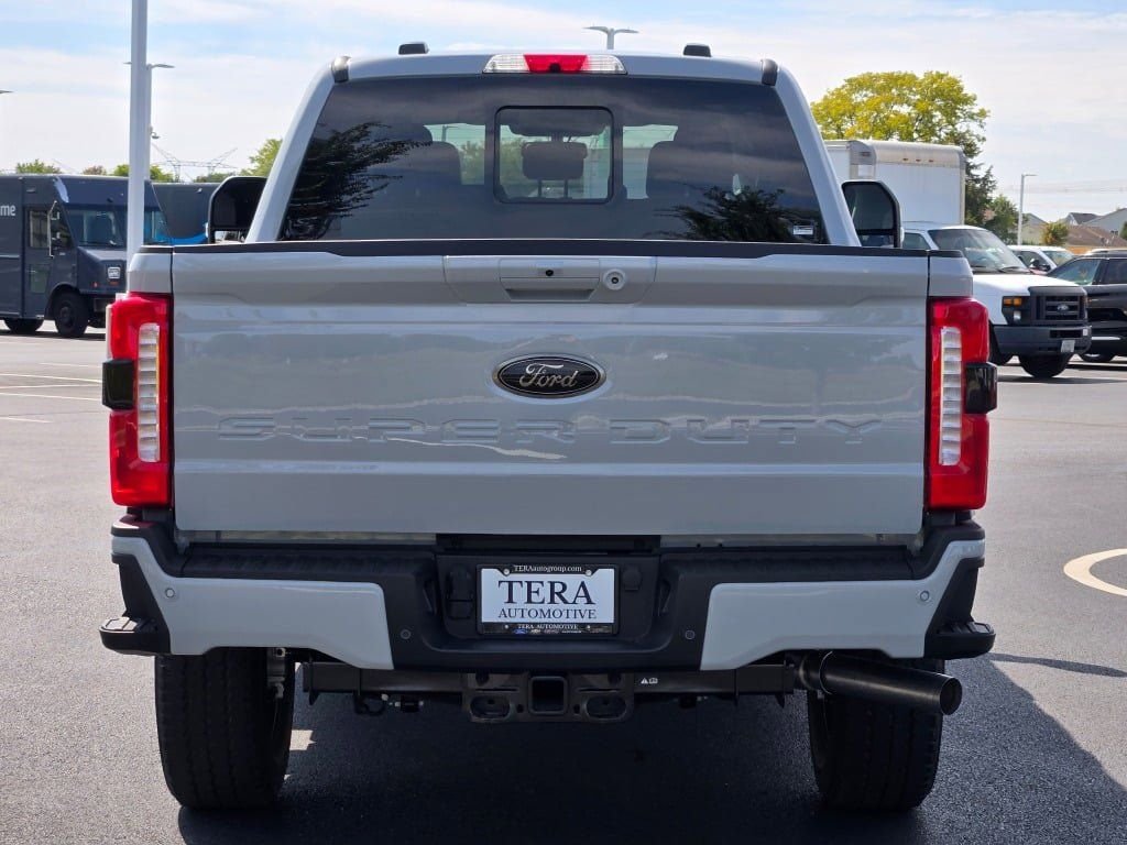 2026 Ford F-350 Super Duty XLT - Photo 12