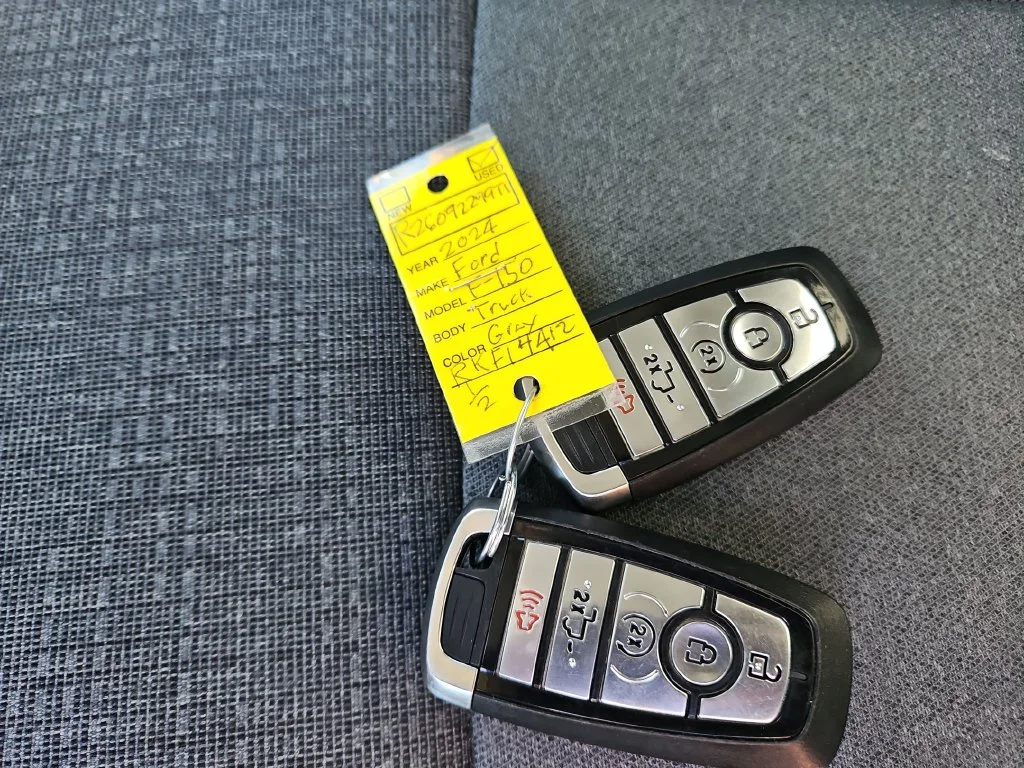 Used 2024 Gray Ford XLT image 29