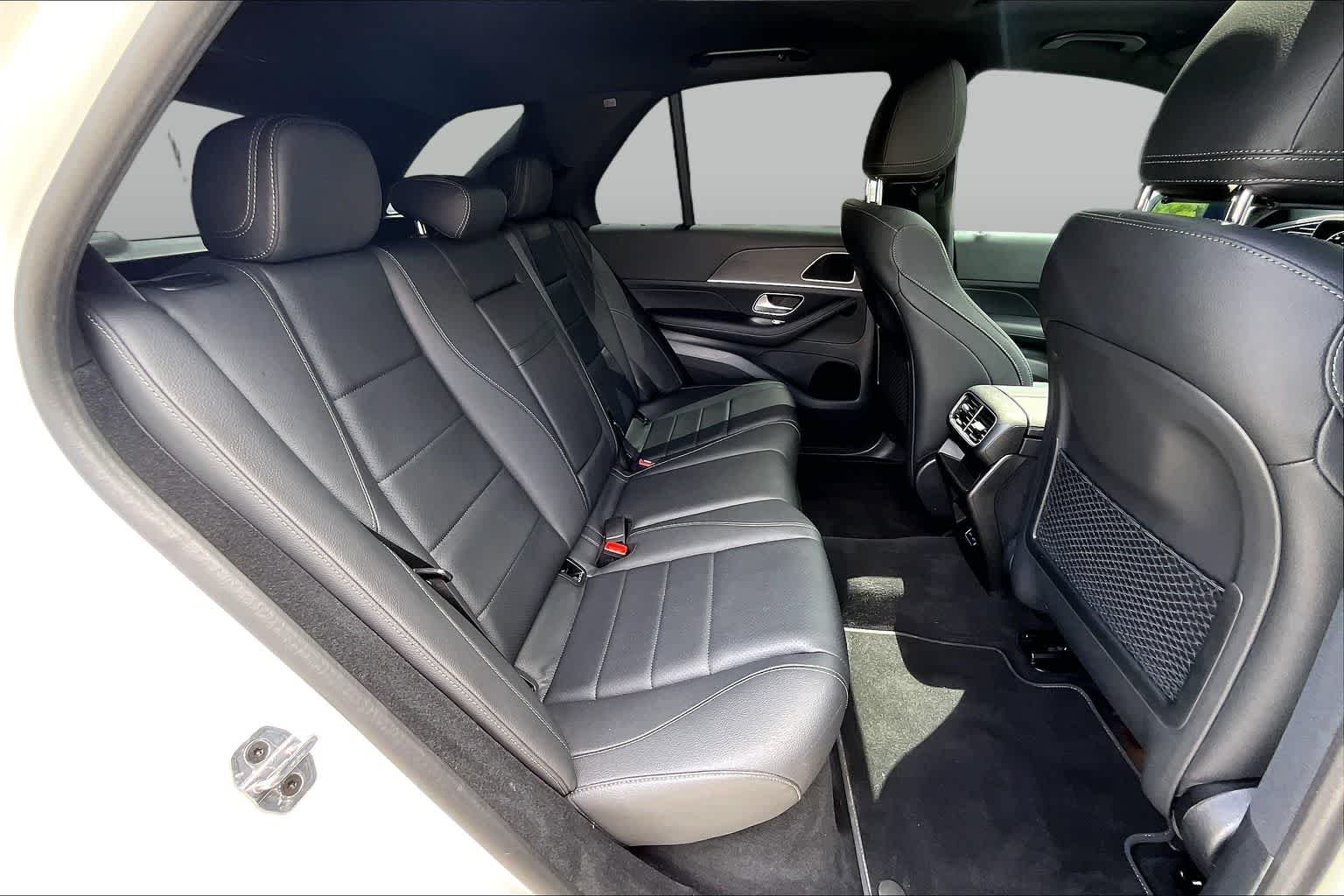 Certified Used 2025 Polar White Mercedes-Benz GLE 450e image 20