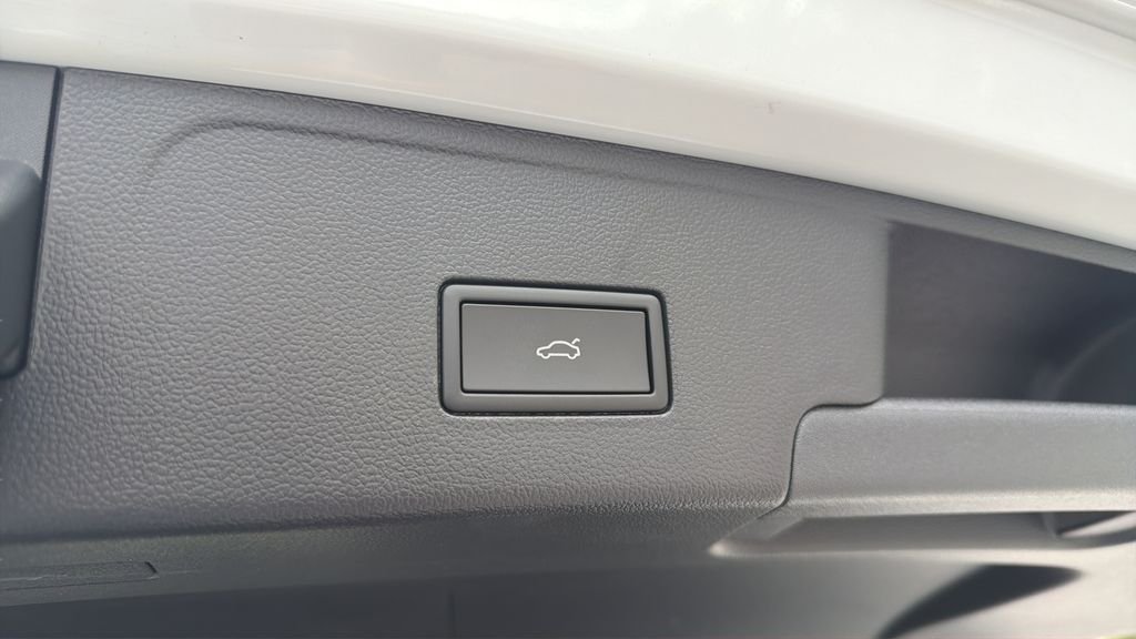New 2026 White Volkswagen 2.0T SEL R-Line Black image 24