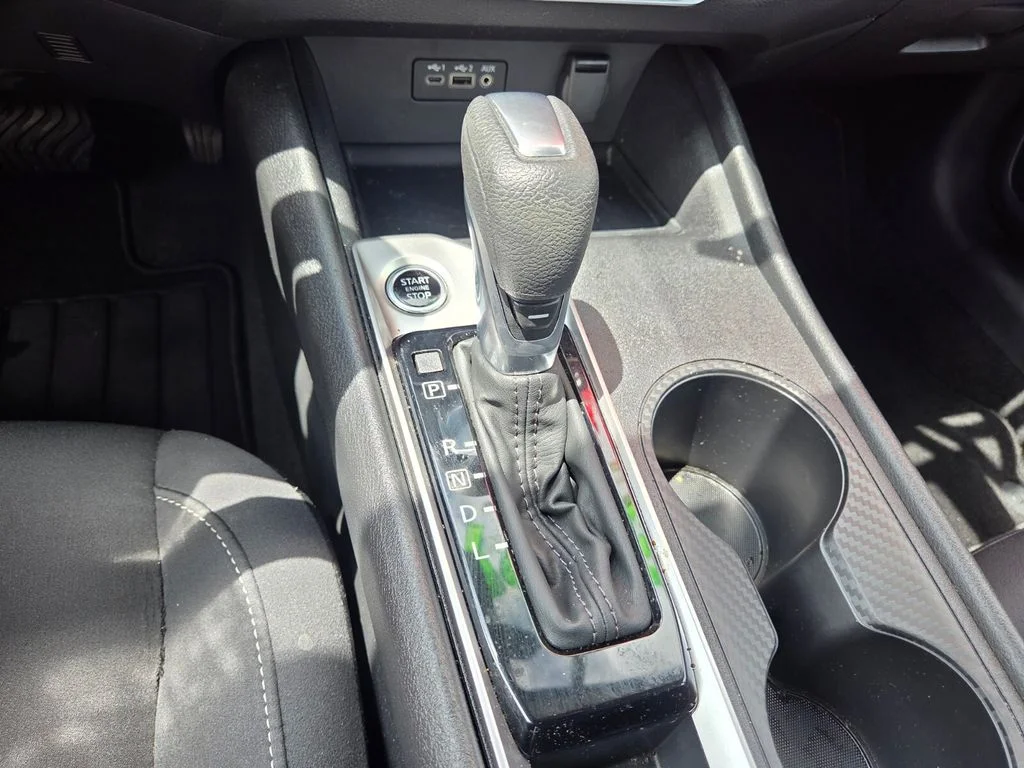Used 2025 Black Nissan 2.5 SV image 18