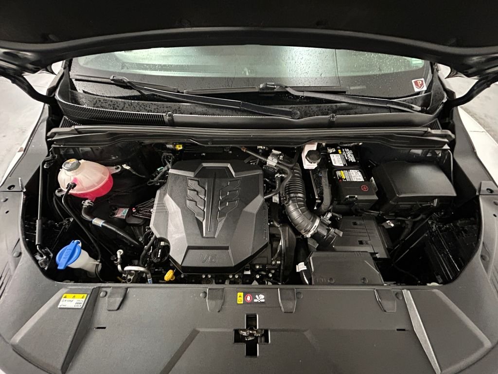 Used 2023 Black Kia LX Seat Package image 21
