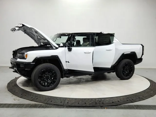 2026 GMC HUMMER EV 2X - Photo 11