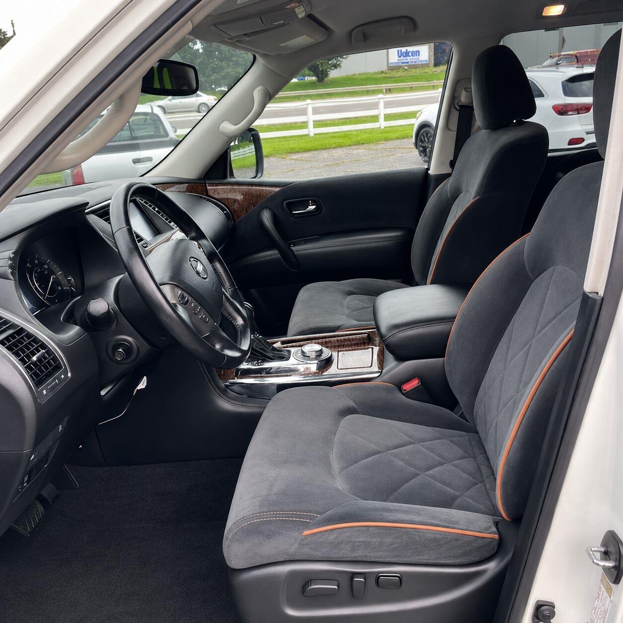 Used 2019 Pearl White Tricoat Nissan SV image 9