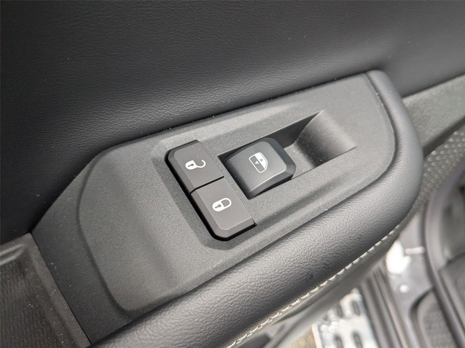 Used 2025 Baltic Gray Metallic Clearcoat Jeep Limited image 29