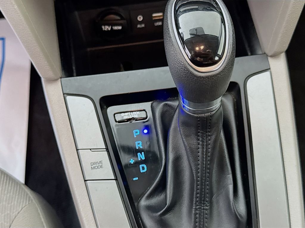 Used 2018 Machine Gray Hyundai SEL image 20