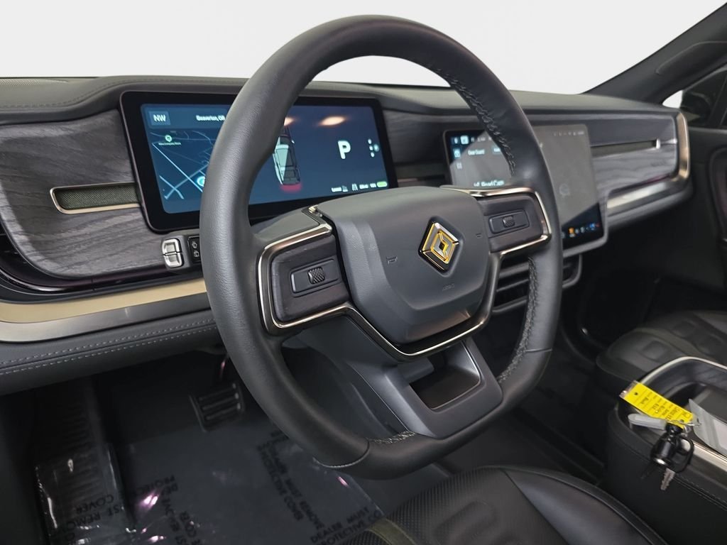 Used 2025 Midnight Rivian Adventure Dual Motor Standard Pack image 17