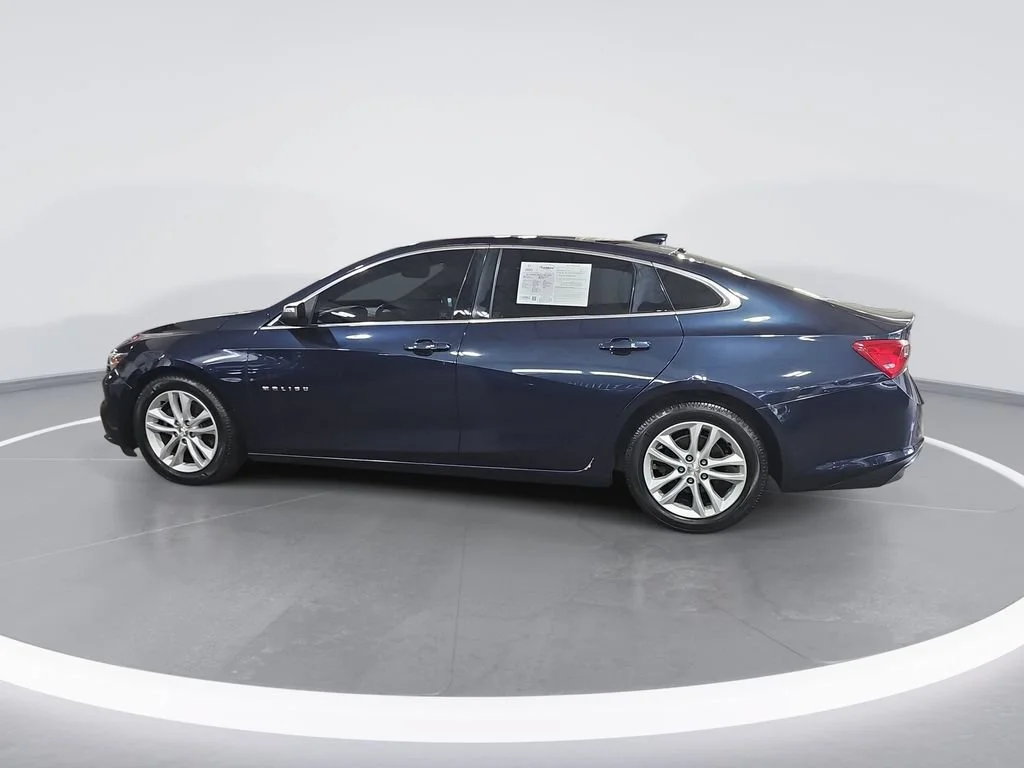 Used 2017 BLUE VELVET METALLIC Chevrolet LT image 7
