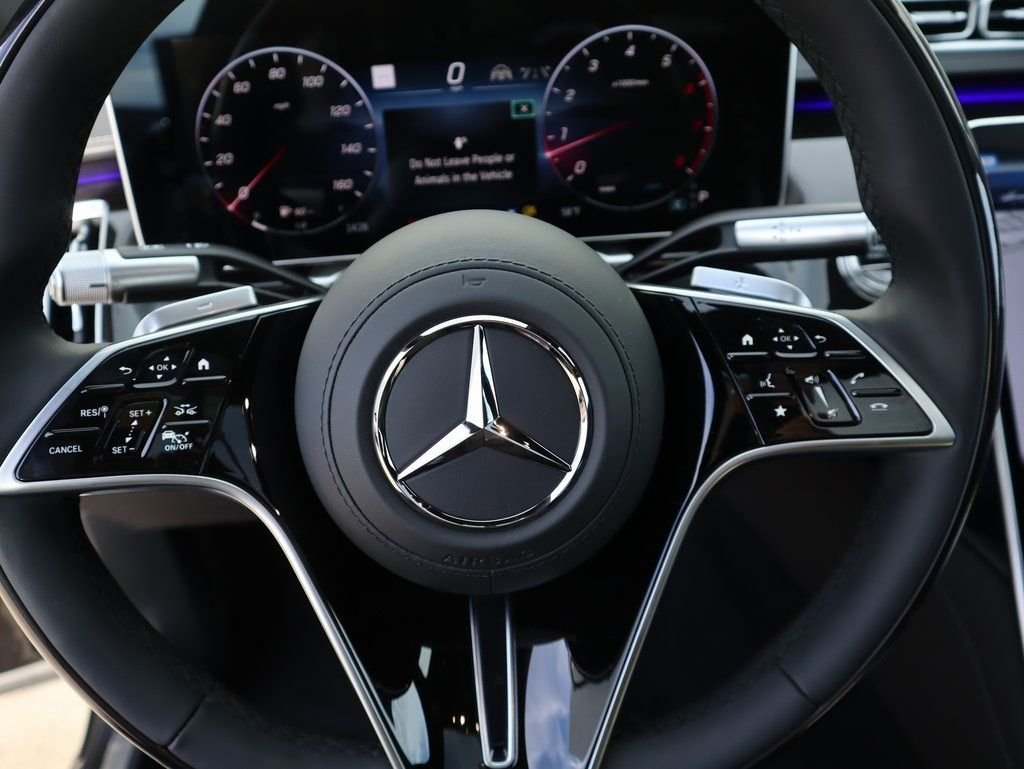New 2026 Obsidian Black Metallic Mercedes-Benz S 500 image 39