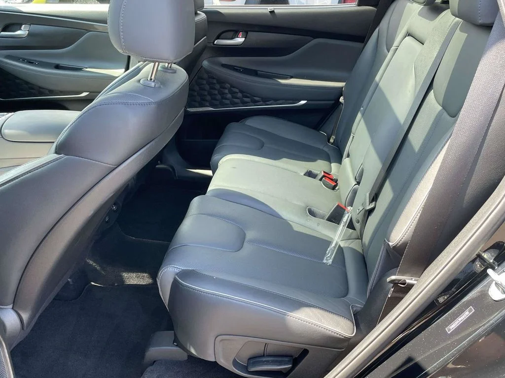 Used 2022 Black Hyundai SEL image 13
