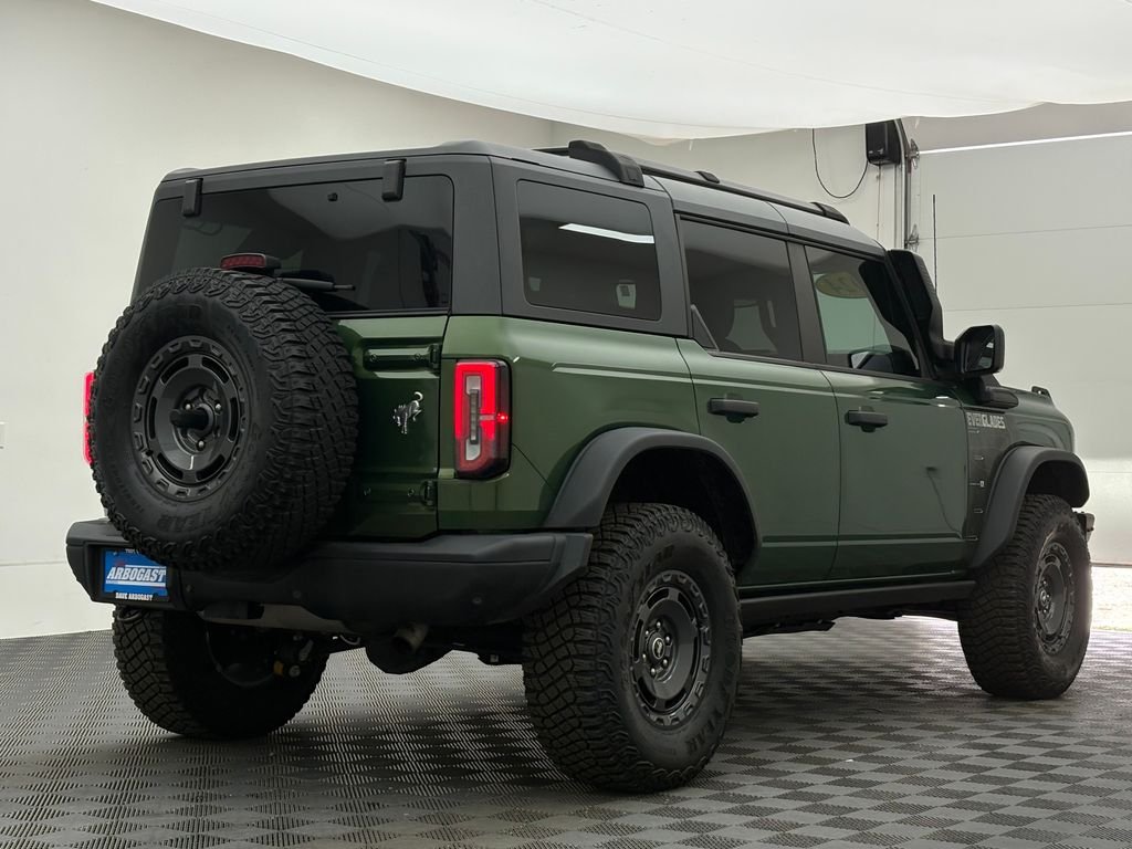 Used 2024 Green Metallic Ford Everglades image 6