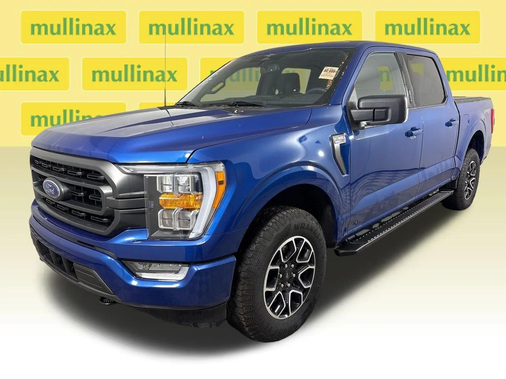 Certified Used 2023 Blue Ford XLT image 15